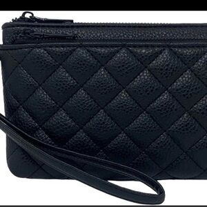 Steve Madden Black Quilted Wristlet new